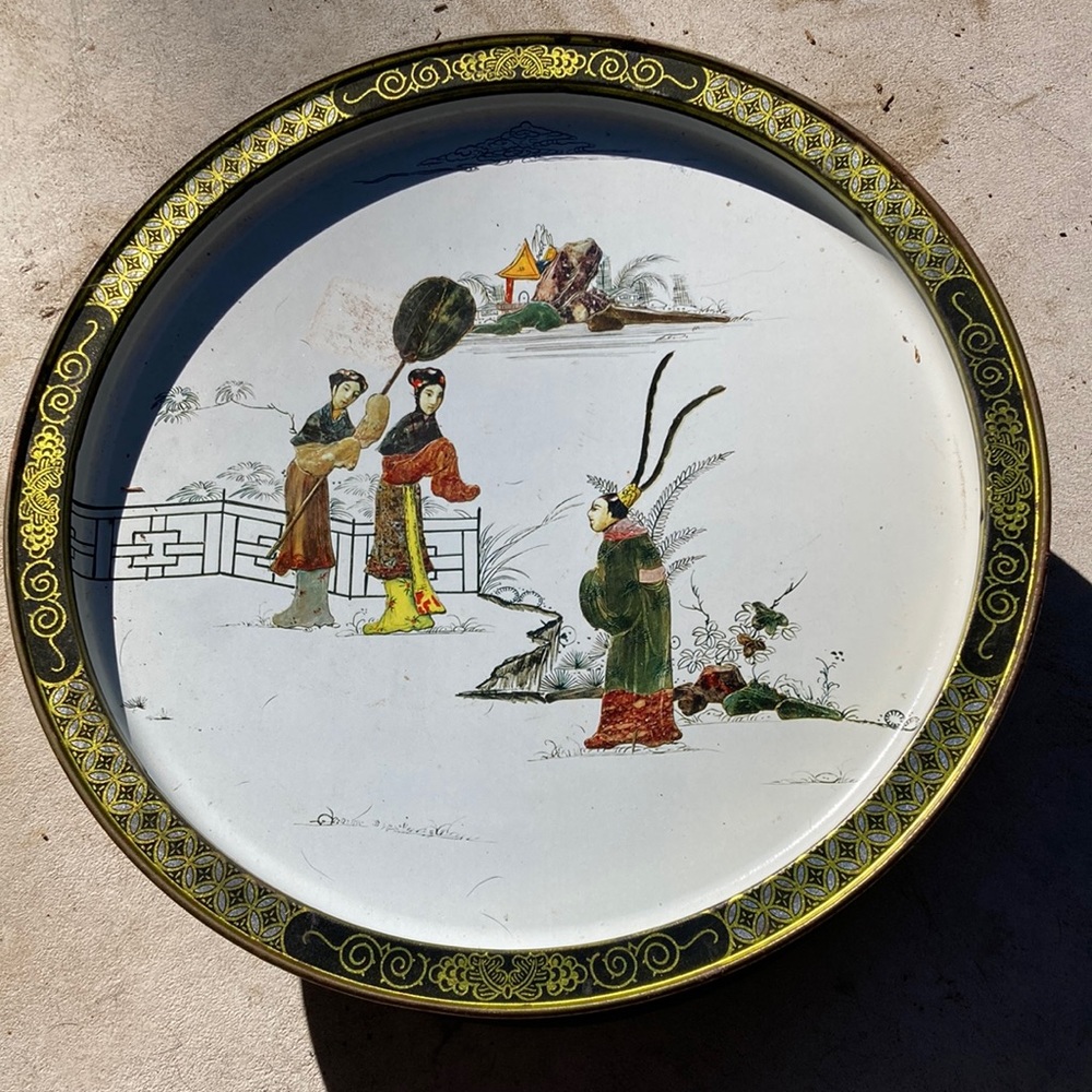 Vintage T’ang Dynasty Love Story Desert Tin
